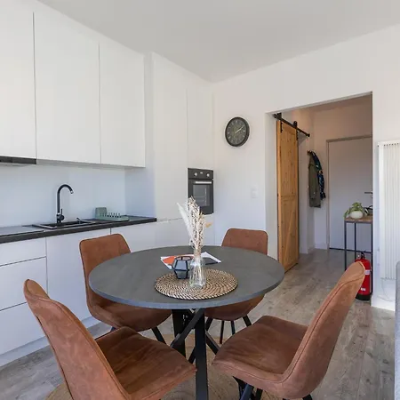 Modern With Parking Space * Middelkerke